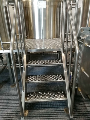 10BBL 양조장 대규모 양조 장비 반 자동 제어반