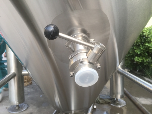 탄화 돌 PLC 통제를 가진 SUS304 기술 맥주 양조 장비 20bbl
